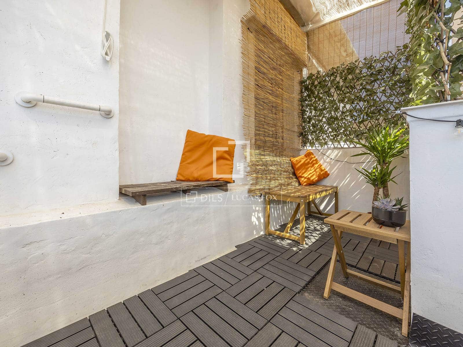 2 bedroom Apartment for sale in Valencia city - € 335,000 (Ref: 9856255)