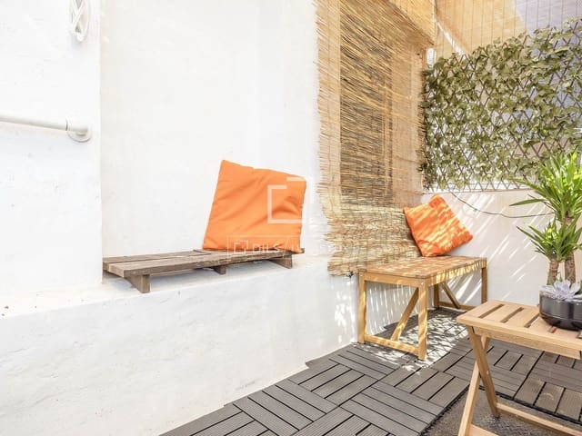 2 soveværelse Lejlighed til salg i Valencia by - € 335.000 (Ref: 9856255)