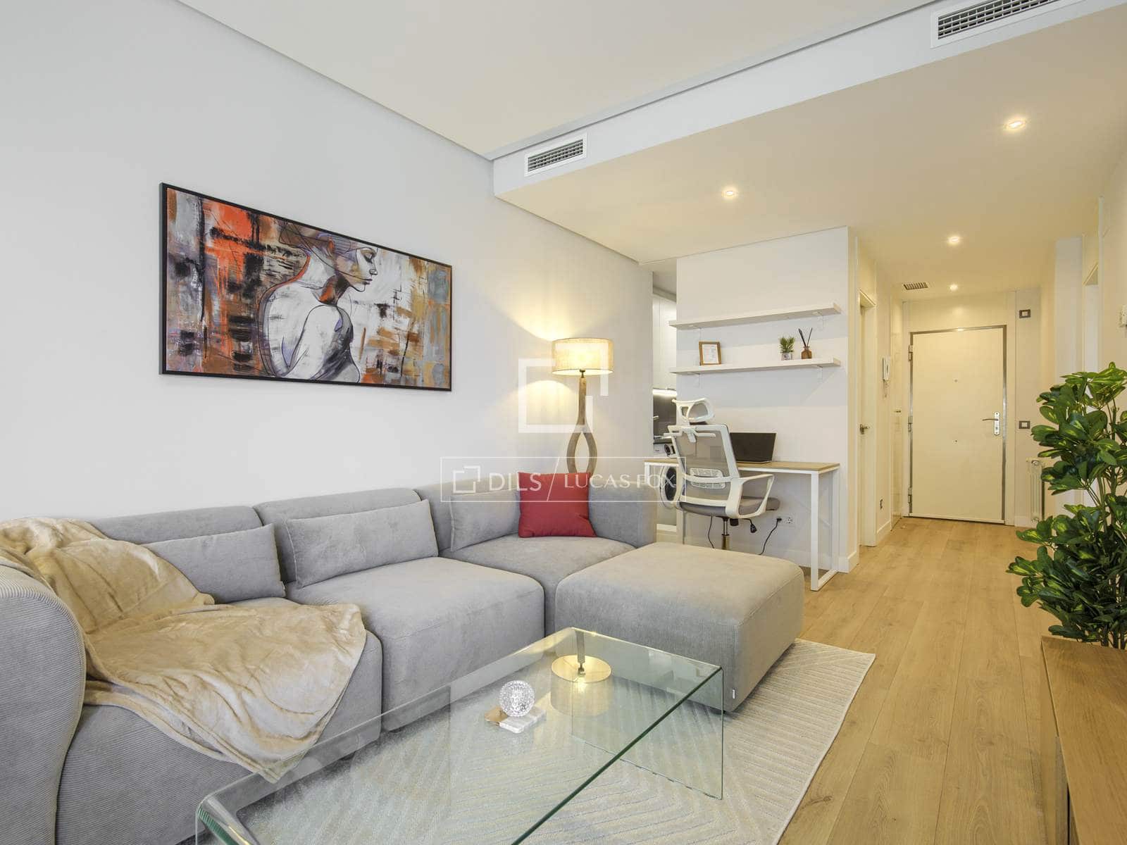 1 soveværelse Lejlighed til leje i Madrid by med garage - € 1.700 (Ref: 9858603)