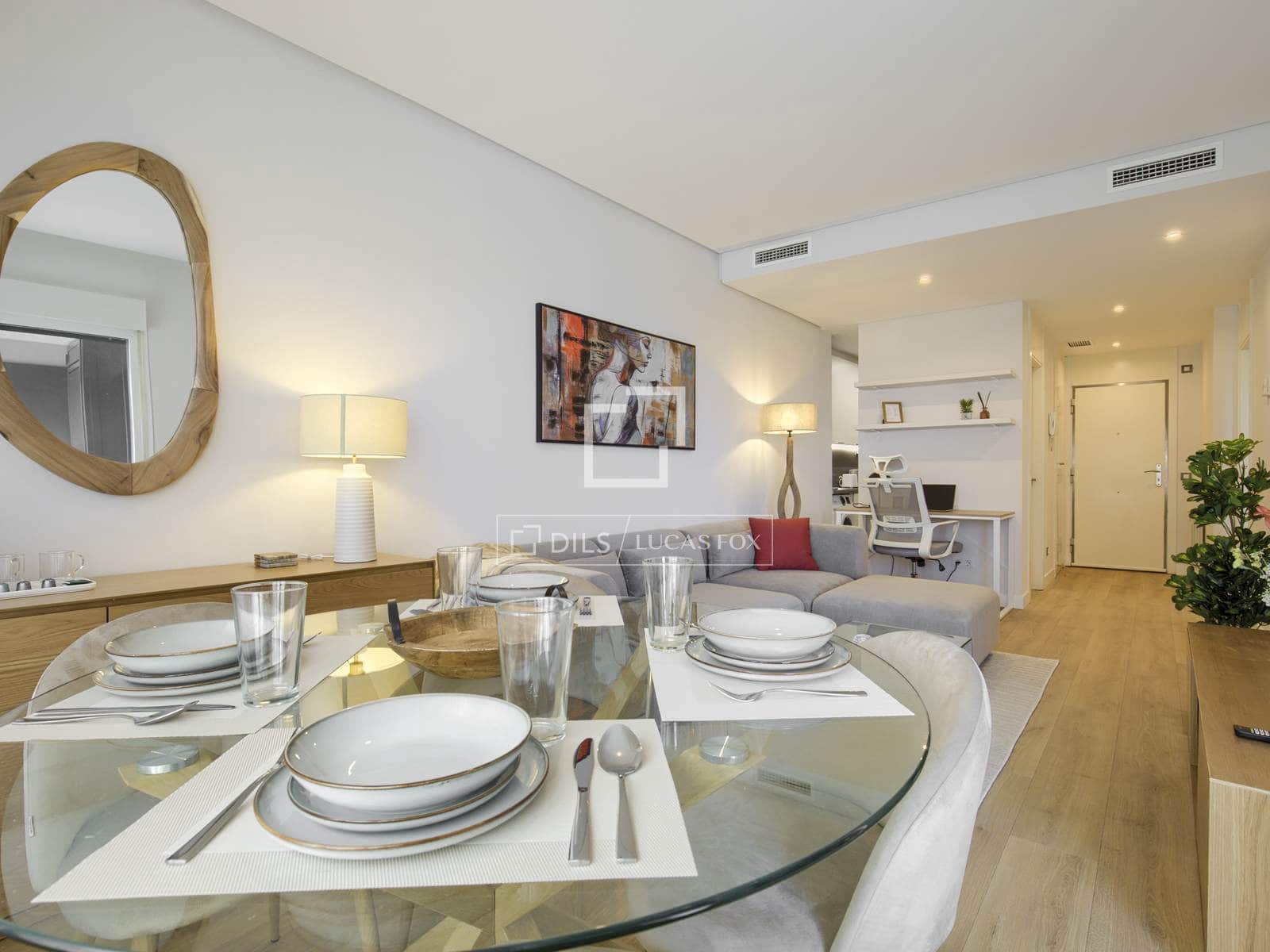 1 soveværelse Lejlighed til leje i Madrid by med garage - € 1.700 (Ref: 9858603)