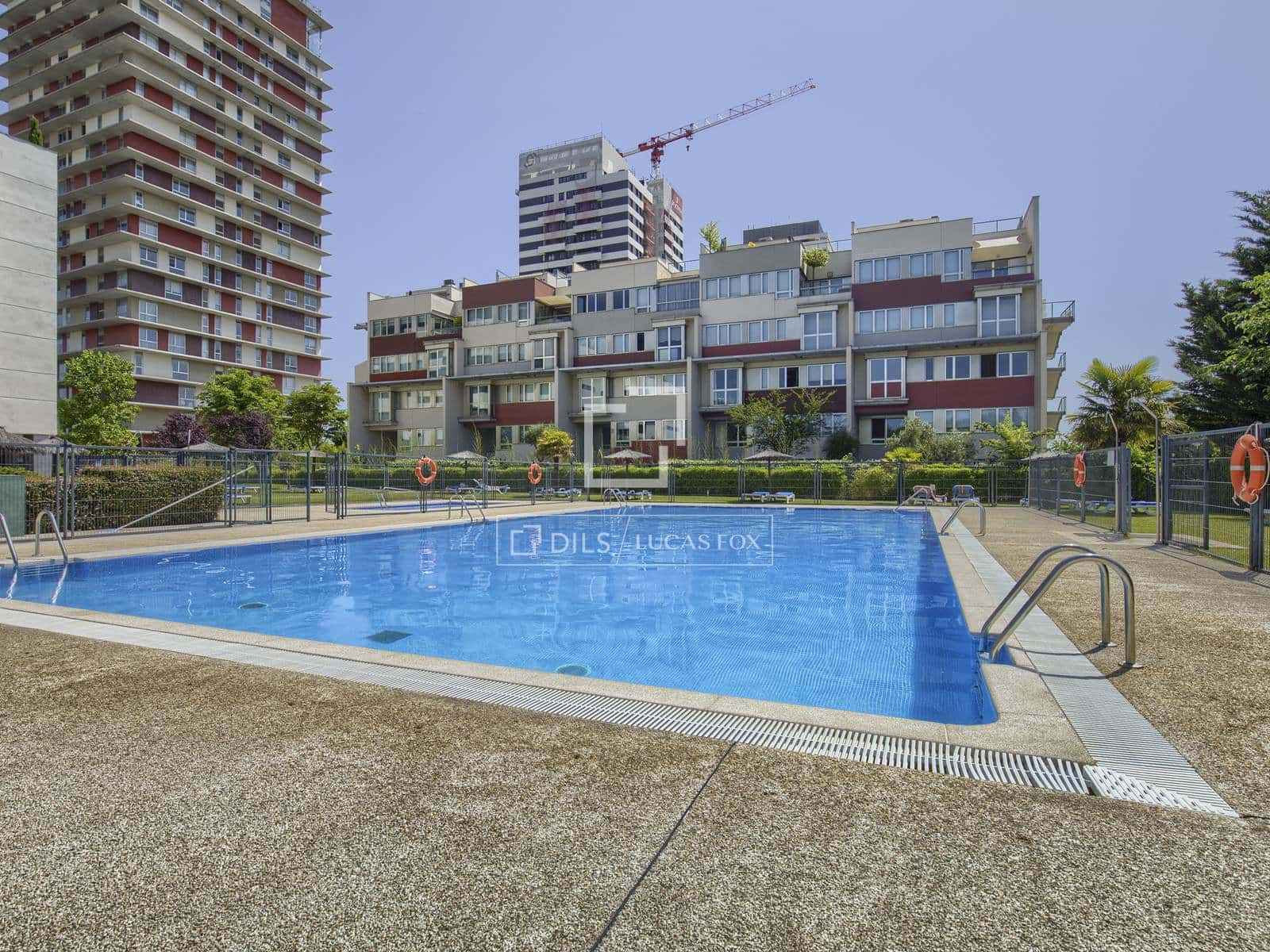 1 soveværelse Lejlighed til leje i Madrid by med garage - € 1.700 (Ref: 9858603)