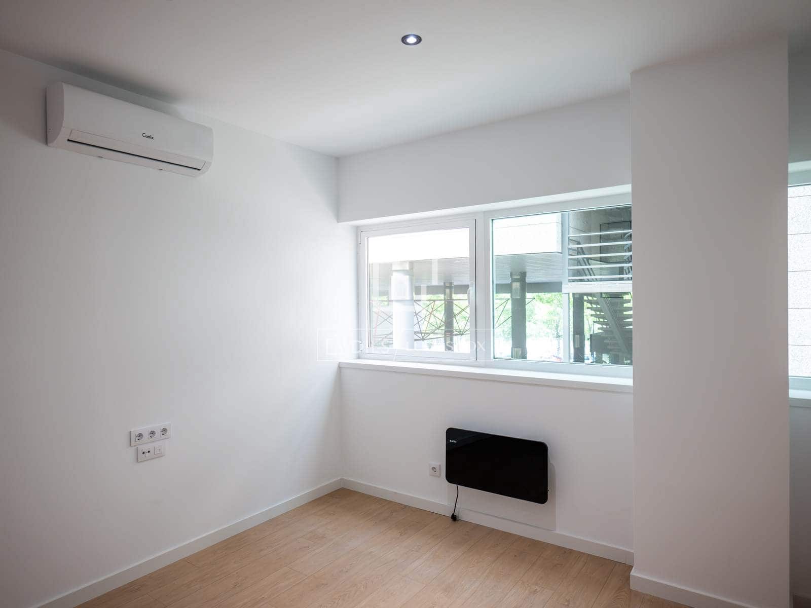 Apartamento de 1 habitación en San Sebastián de los Reyes en alquiler con garaje - 1.050 € (Ref: 9858604)