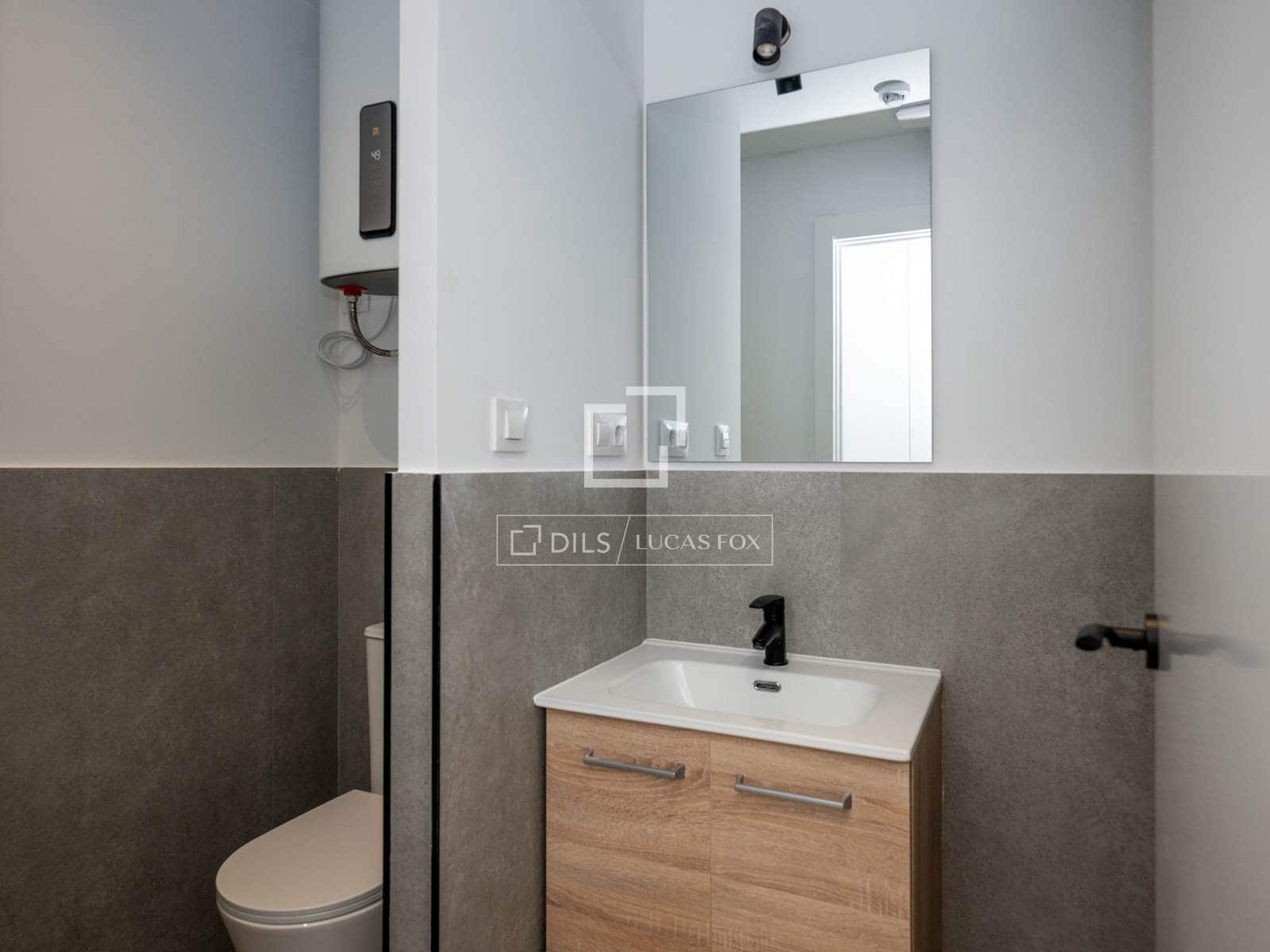 Apartamento de 1 habitación en San Sebastián de los Reyes en alquiler con garaje - 1.050 € (Ref: 9858604)