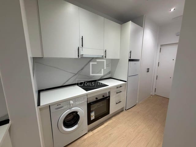 Apartamento de 1 habitación en San Sebastián de los Reyes en alquiler con garaje - 1.050 € (Ref: 9858604)