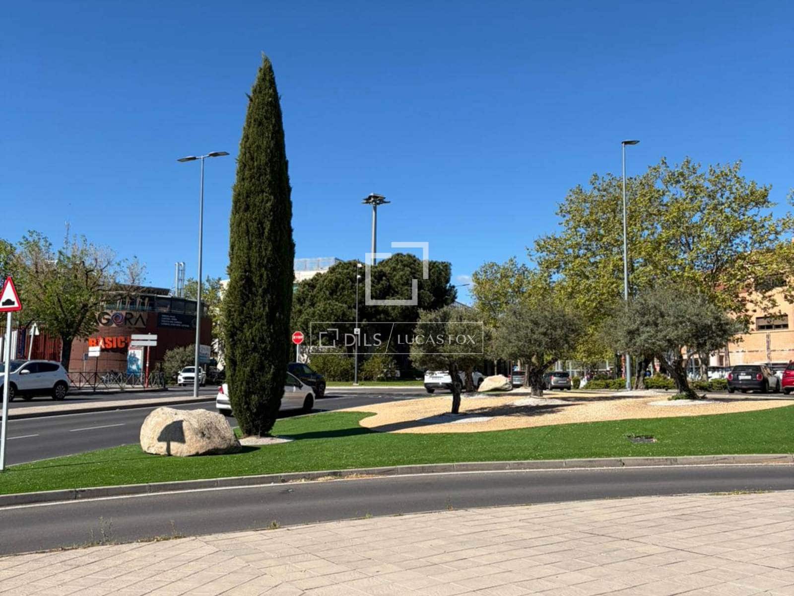 Apartamento de 1 habitación en San Sebastián de los Reyes en alquiler con garaje - 1.050 € (Ref: 9858604)
