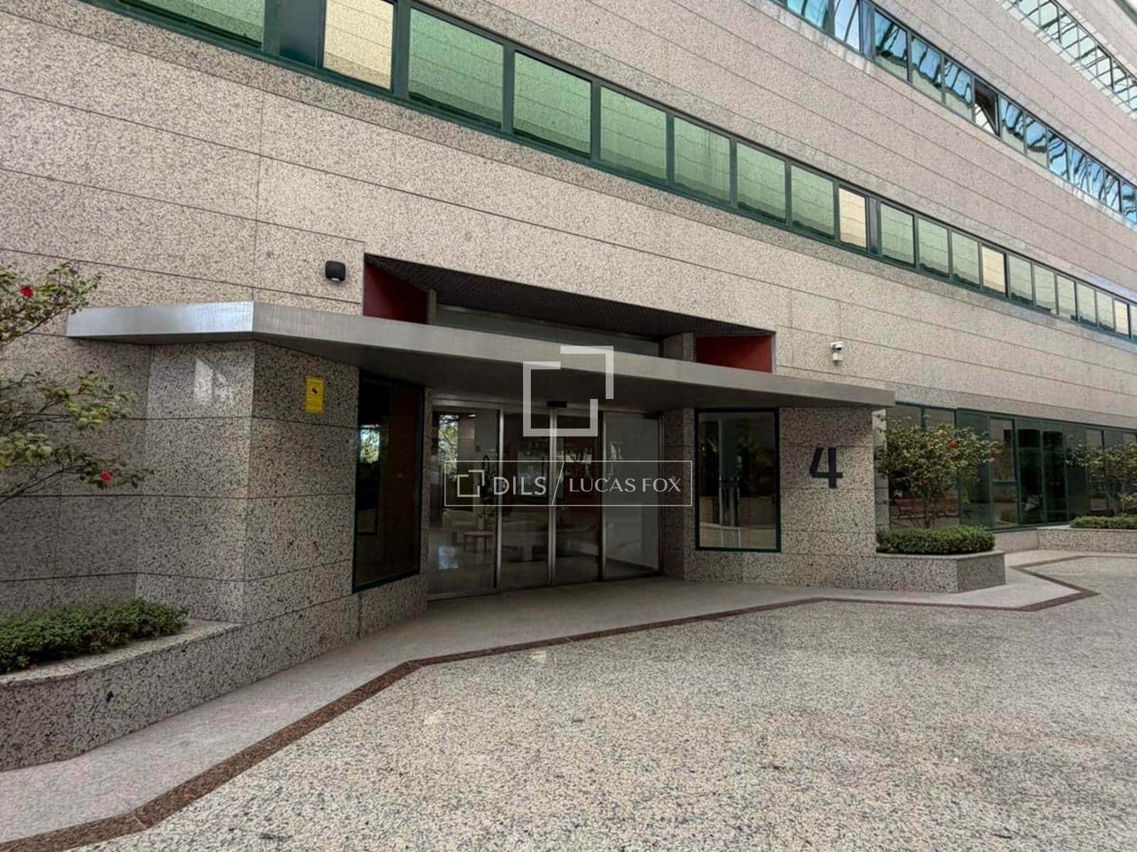 Apartamento de 1 habitación en San Sebastián de los Reyes en alquiler con garaje - 1.050 € (Ref: 9858604)