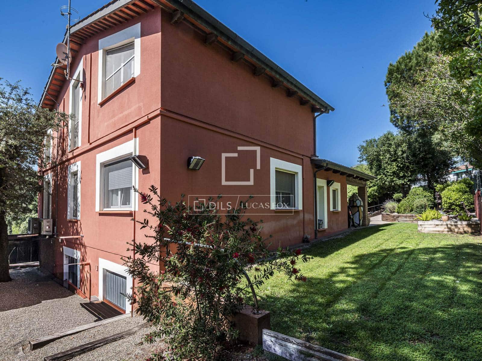 5 sovrum Villa till salu i Valldoreix med pool garage - 1 980 000 € (Ref: 9858605)