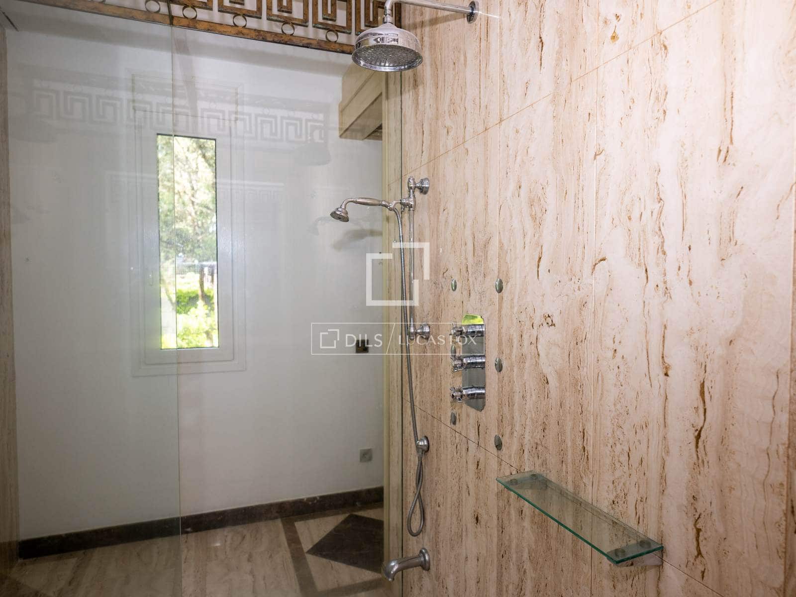 7 soveværelse Villa til leje i Madrid by med swimmingpool garage - € 15.000 (Ref: 9858606)