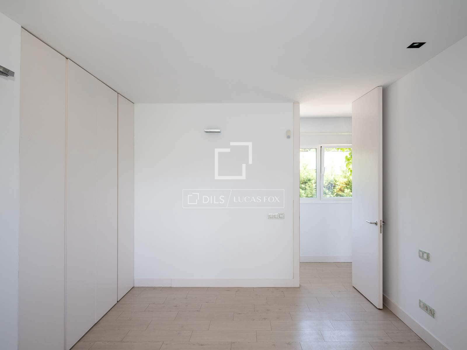 7 soveværelse Villa til leje i Madrid by med swimmingpool garage - € 15.000 (Ref: 9858606)