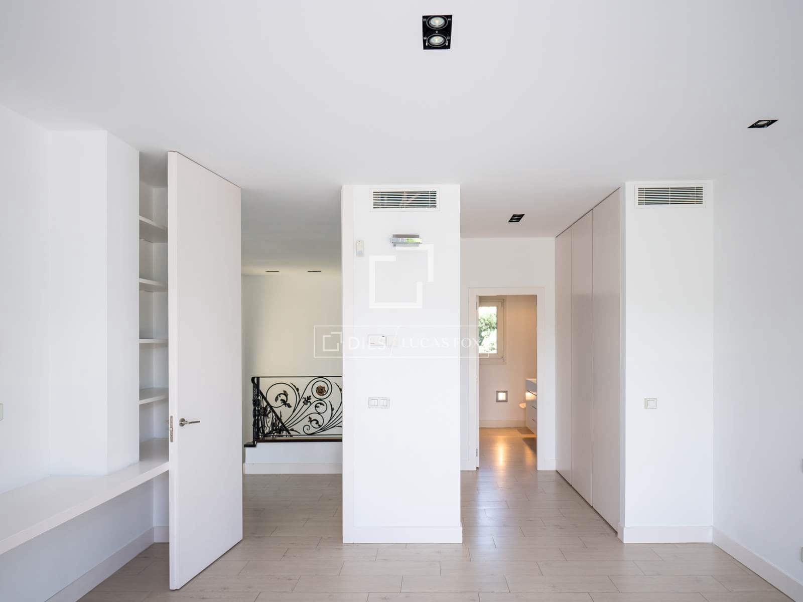 7 soveværelse Villa til leje i Madrid by med swimmingpool garage - € 15.000 (Ref: 9858606)