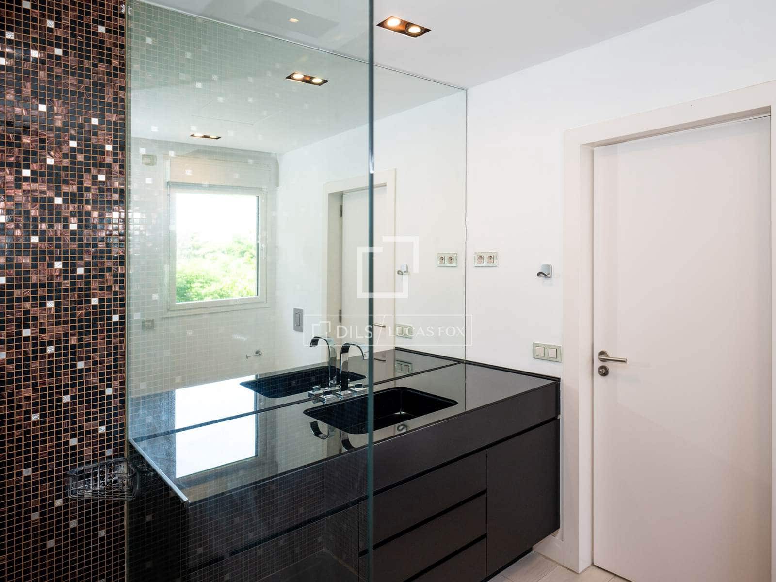 7 soveværelse Villa til leje i Madrid by med swimmingpool garage - € 15.000 (Ref: 9858606)