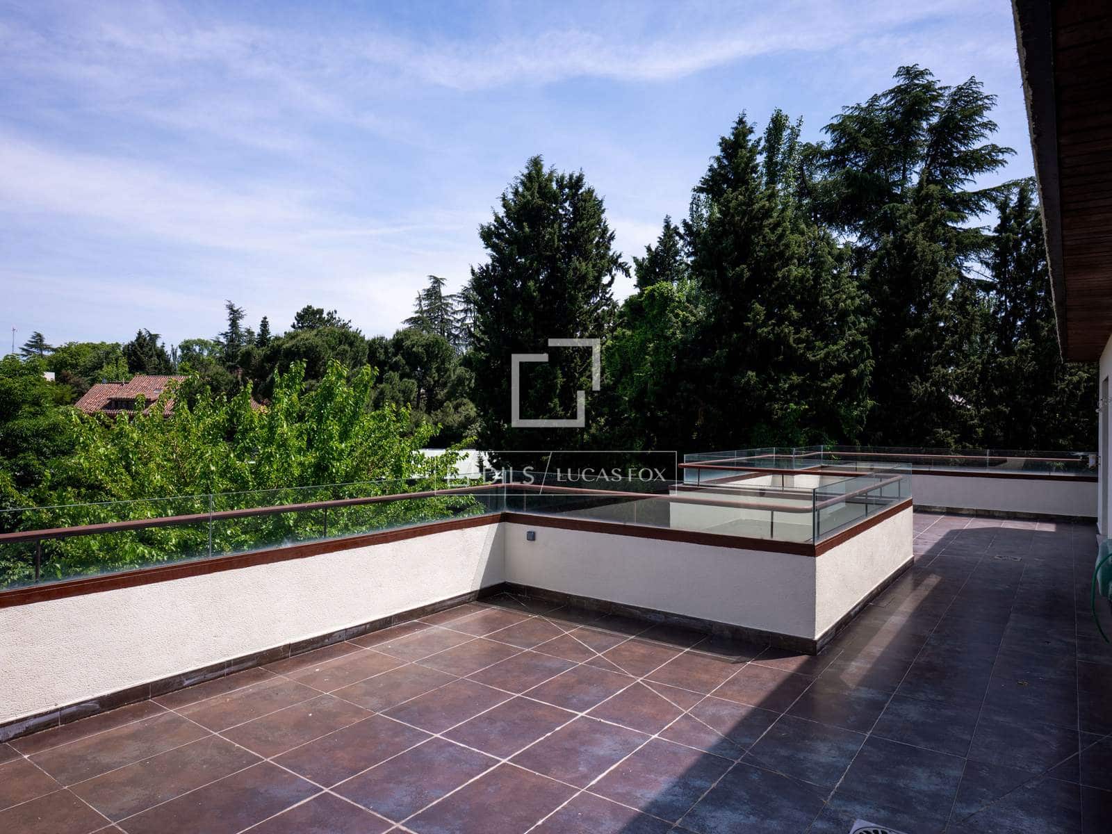 7 soveværelse Villa til leje i Madrid by med swimmingpool garage - € 15.000 (Ref: 9858606)