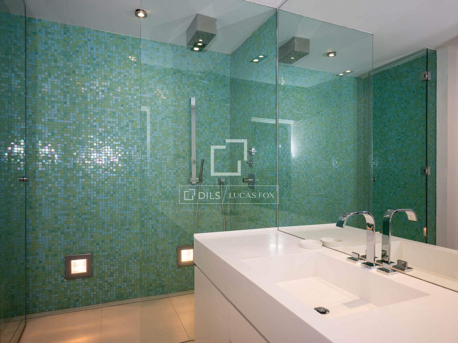 7 soveværelse Villa til leje i Madrid by med swimmingpool garage - € 15.000 (Ref: 9858606)