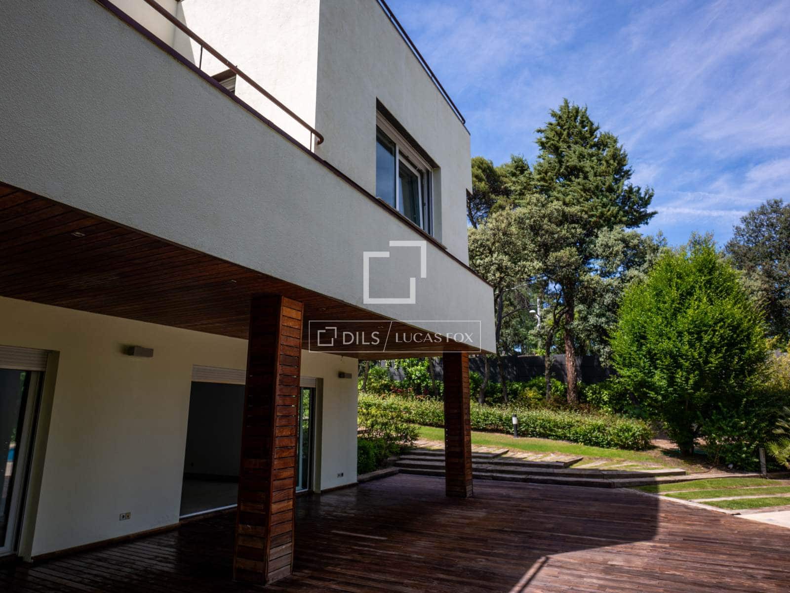 7 soveværelse Villa til leje i Madrid by med swimmingpool garage - € 15.000 (Ref: 9858606)