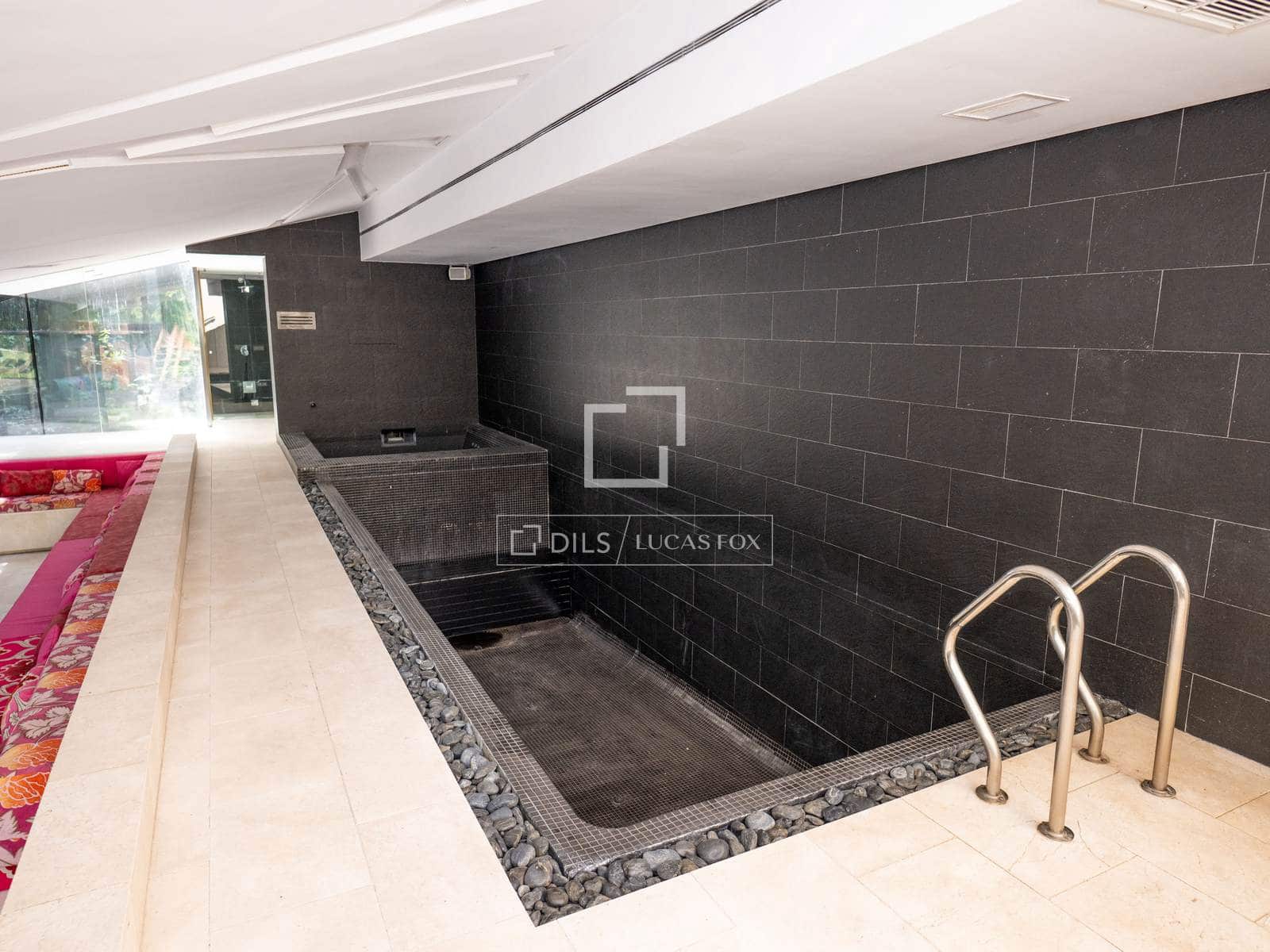 7 soveværelse Villa til leje i Madrid by med swimmingpool garage - € 15.000 (Ref: 9858606)