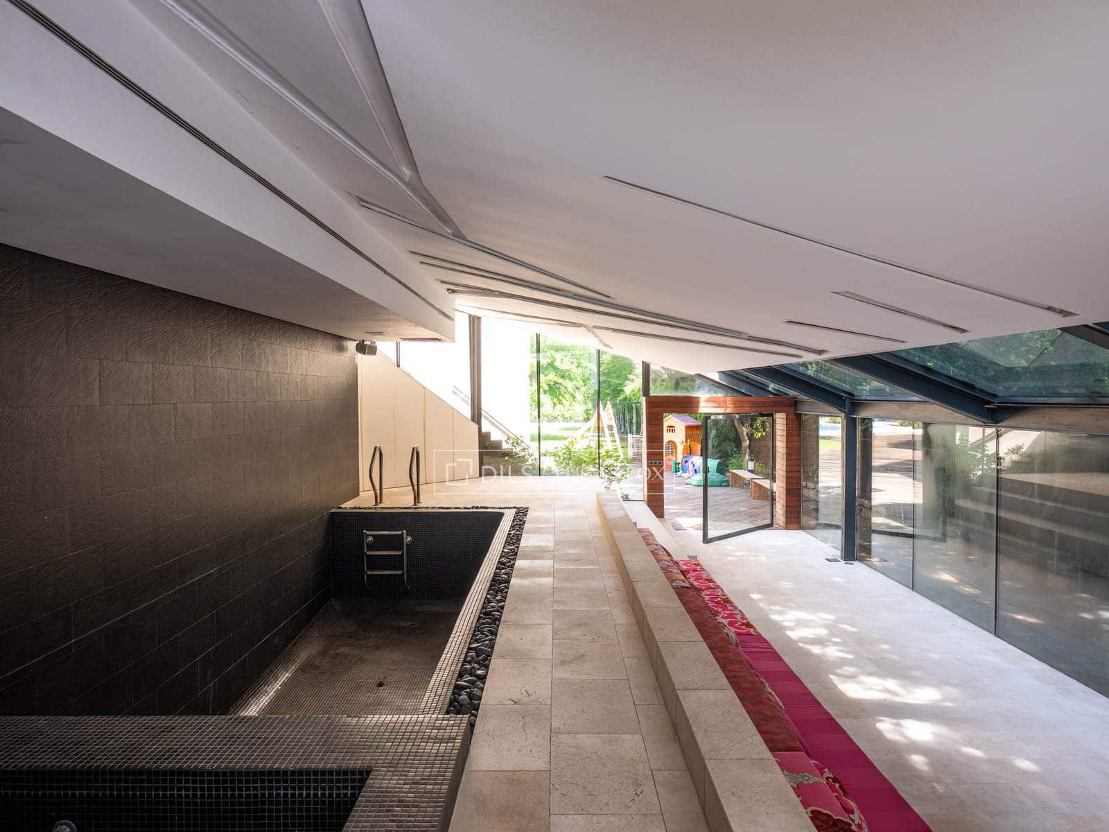 7 soveværelse Villa til leje i Madrid by med swimmingpool garage - € 15.000 (Ref: 9858606)