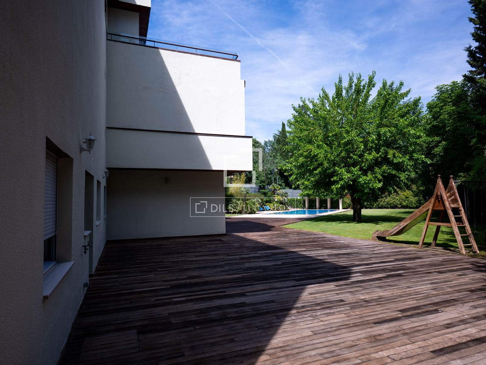 7 soveværelse Villa til leje i Madrid by med swimmingpool garage - € 15.000 (Ref: 9858606)