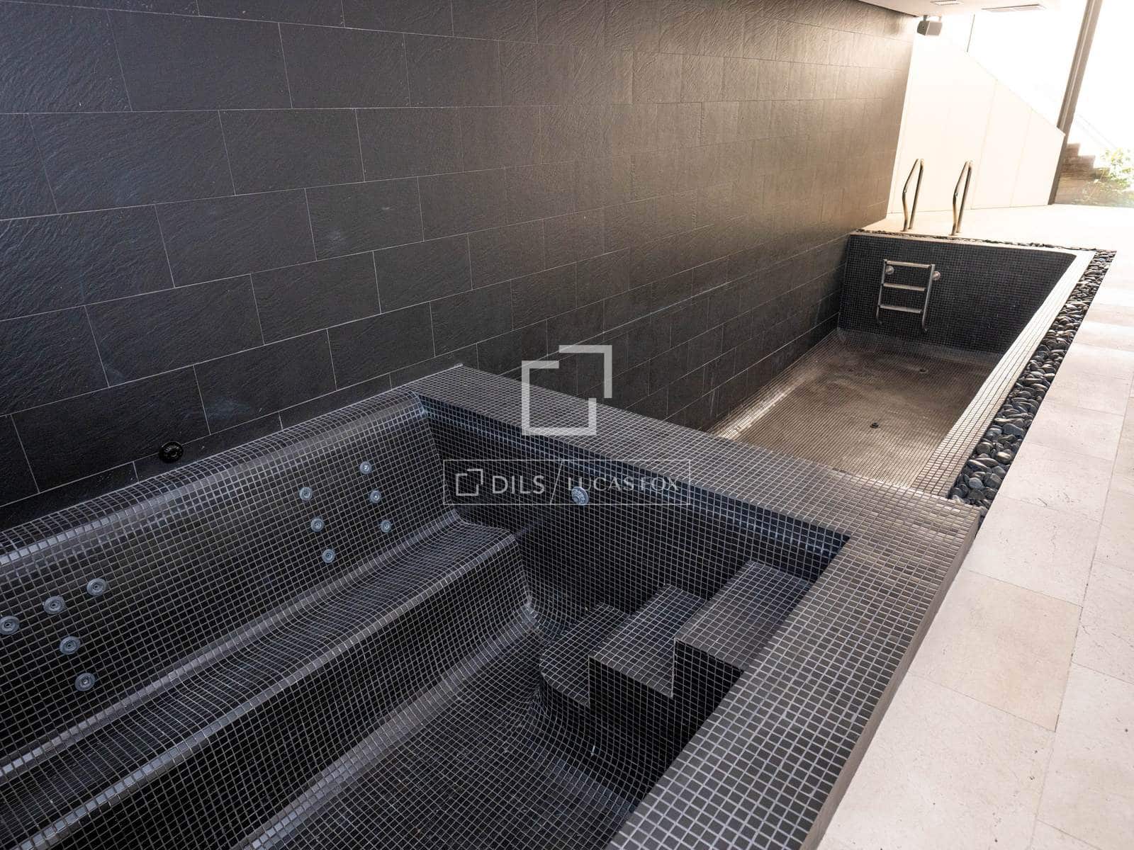 7 soveværelse Villa til leje i Madrid by med swimmingpool garage - € 15.000 (Ref: 9858606)