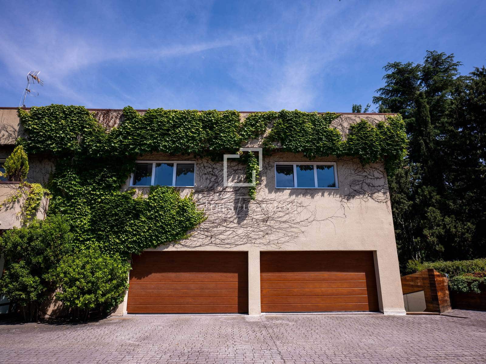7 soveværelse Villa til leje i Madrid by med swimmingpool garage - € 15.000 (Ref: 9858606)