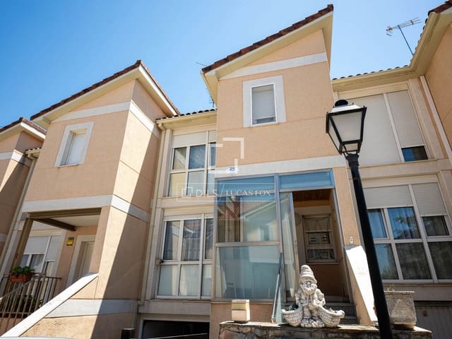 3 Zimmer Villa zu vermieten in Pedrezuela mit Garage - 2.300 € (Ref: 9858607)