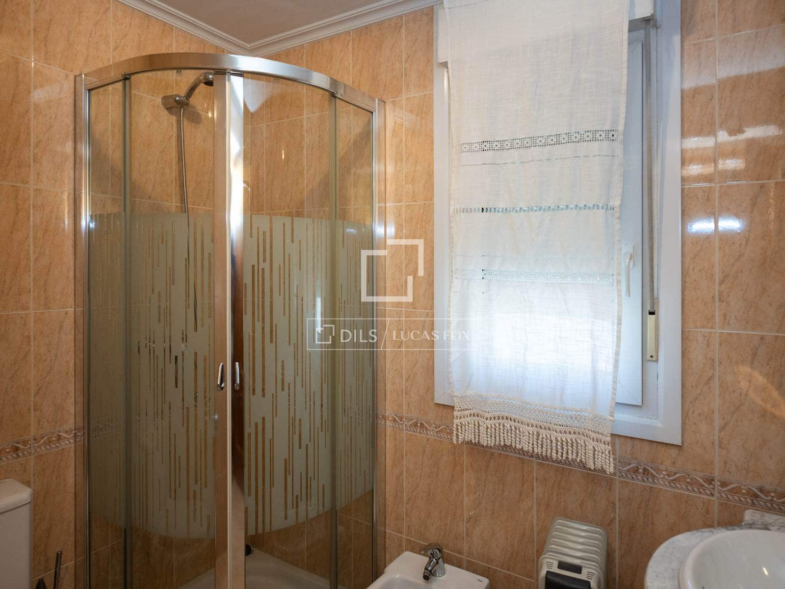 3 Zimmer Villa zu vermieten in Pedrezuela mit Garage - 2.300 € (Ref: 9858607)