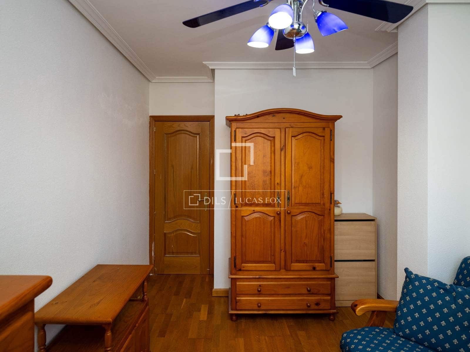 3 Zimmer Villa zu vermieten in Pedrezuela mit Garage - 2.300 € (Ref: 9858607)