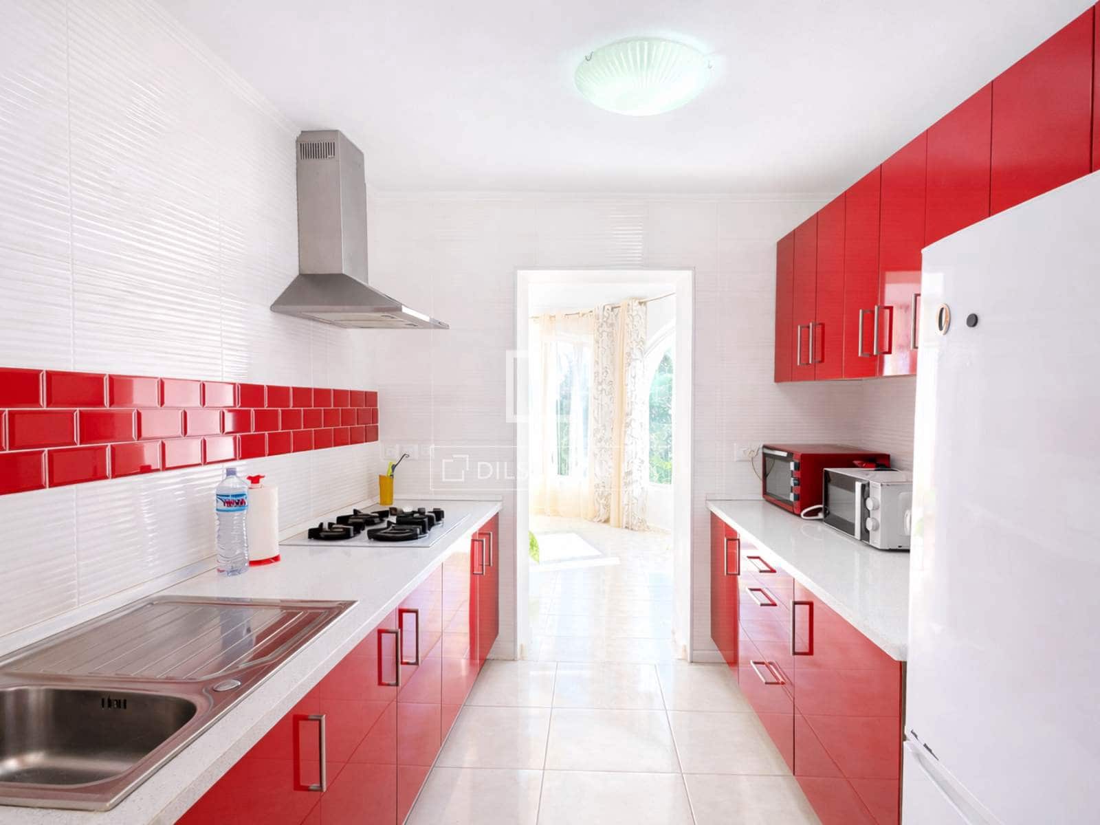 3 sovrum Villa till salu i Calpe / Calp med pool garage - 460 000 € (Ref: 9858608)