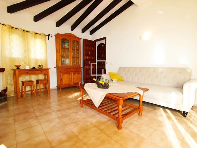 3 sovrum Villa till salu i Calpe / Calp med pool garage - 460 000 € (Ref: 9858608)