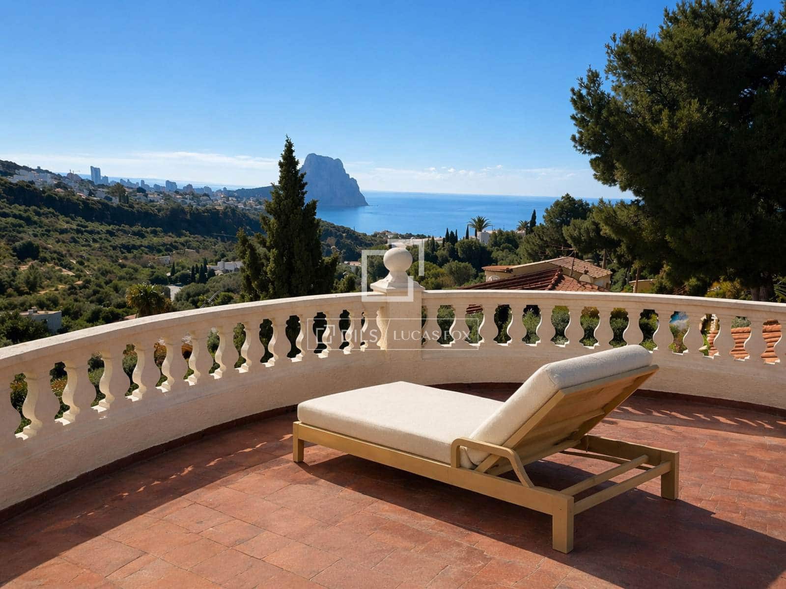 3 sovrum Villa till salu i Calpe / Calp med pool garage - 460 000 € (Ref: 9858608)