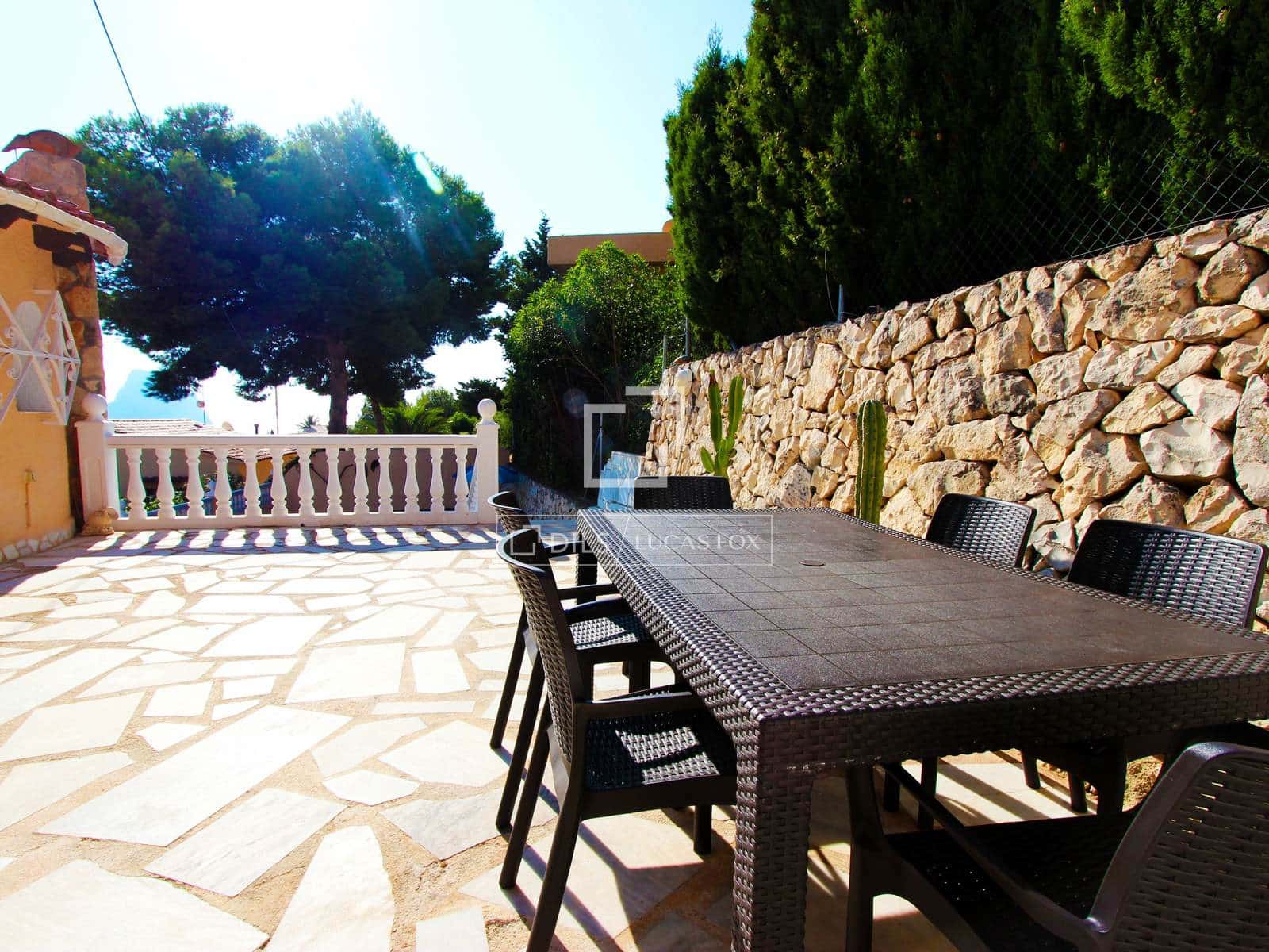 3 sovrum Villa till salu i Calpe / Calp med pool garage - 460 000 € (Ref: 9858608)