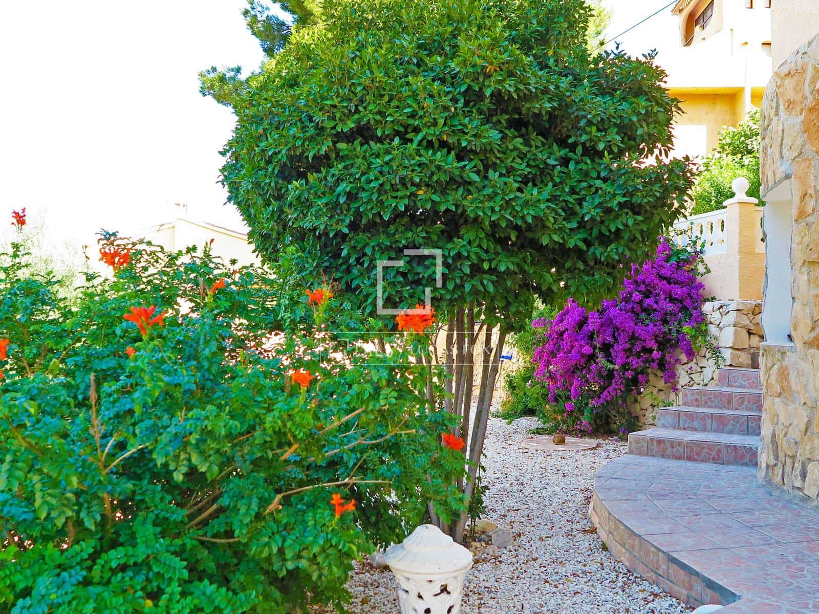 3 sovrum Villa till salu i Calpe / Calp med pool garage - 460 000 € (Ref: 9858608)