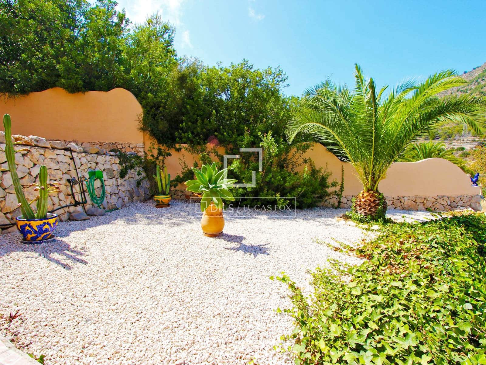 3 sovrum Villa till salu i Calpe / Calp med pool garage - 460 000 € (Ref: 9858608)