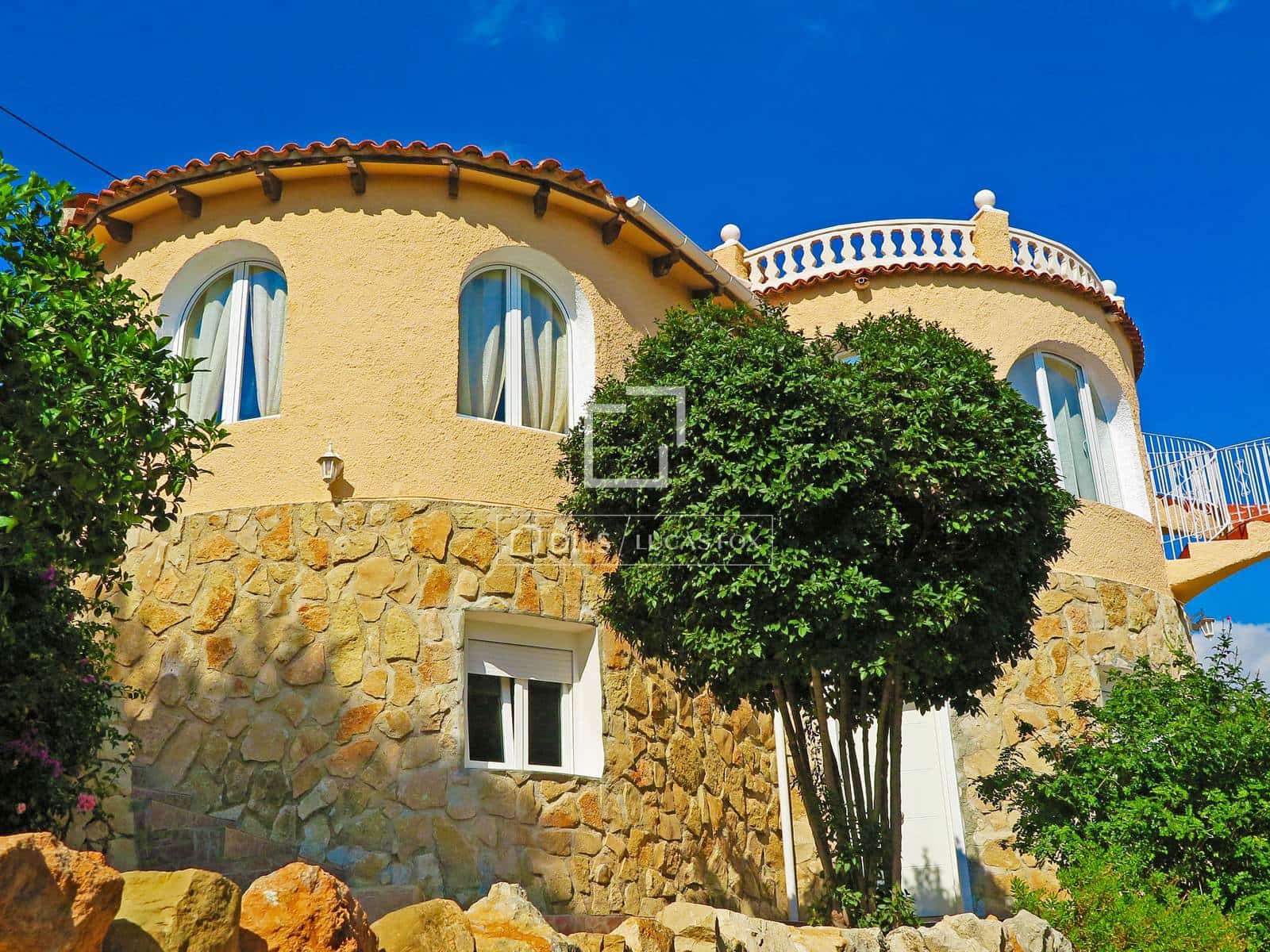 3 sovrum Villa till salu i Calpe / Calp med pool garage - 460 000 € (Ref: 9858608)