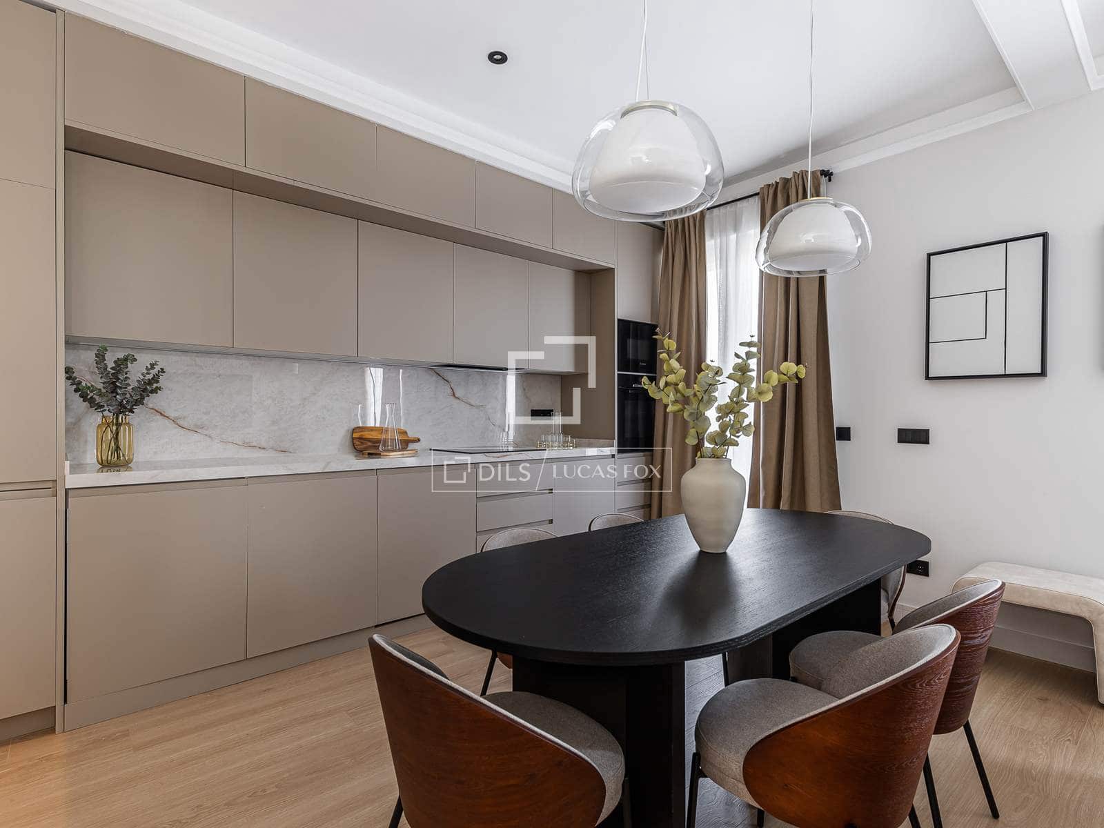 2 quarto Apartamento para venda em Madrid cidade - 600 000 € (Ref: 9858859)