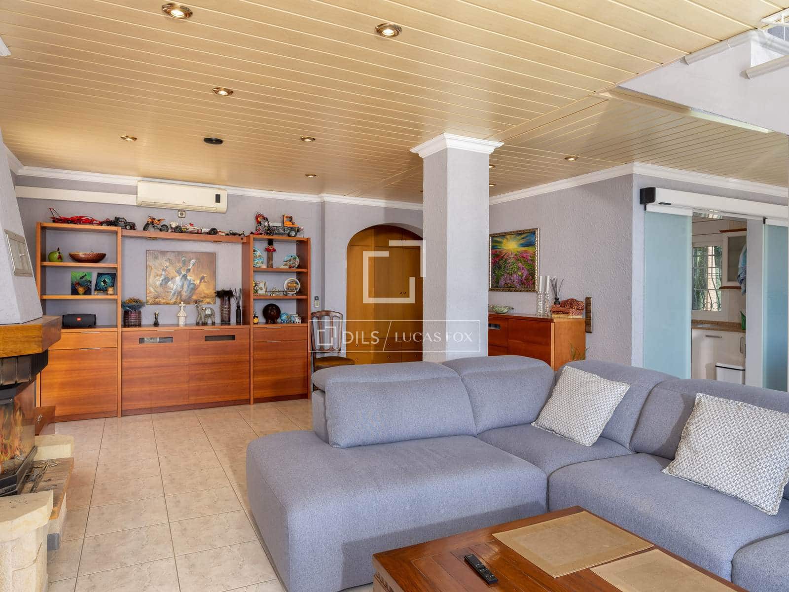 4 makuuhuone Huvila myytävänä paikassa Blanes mukana 
autotalli - 1 295 000 € (Ref: 9858860)