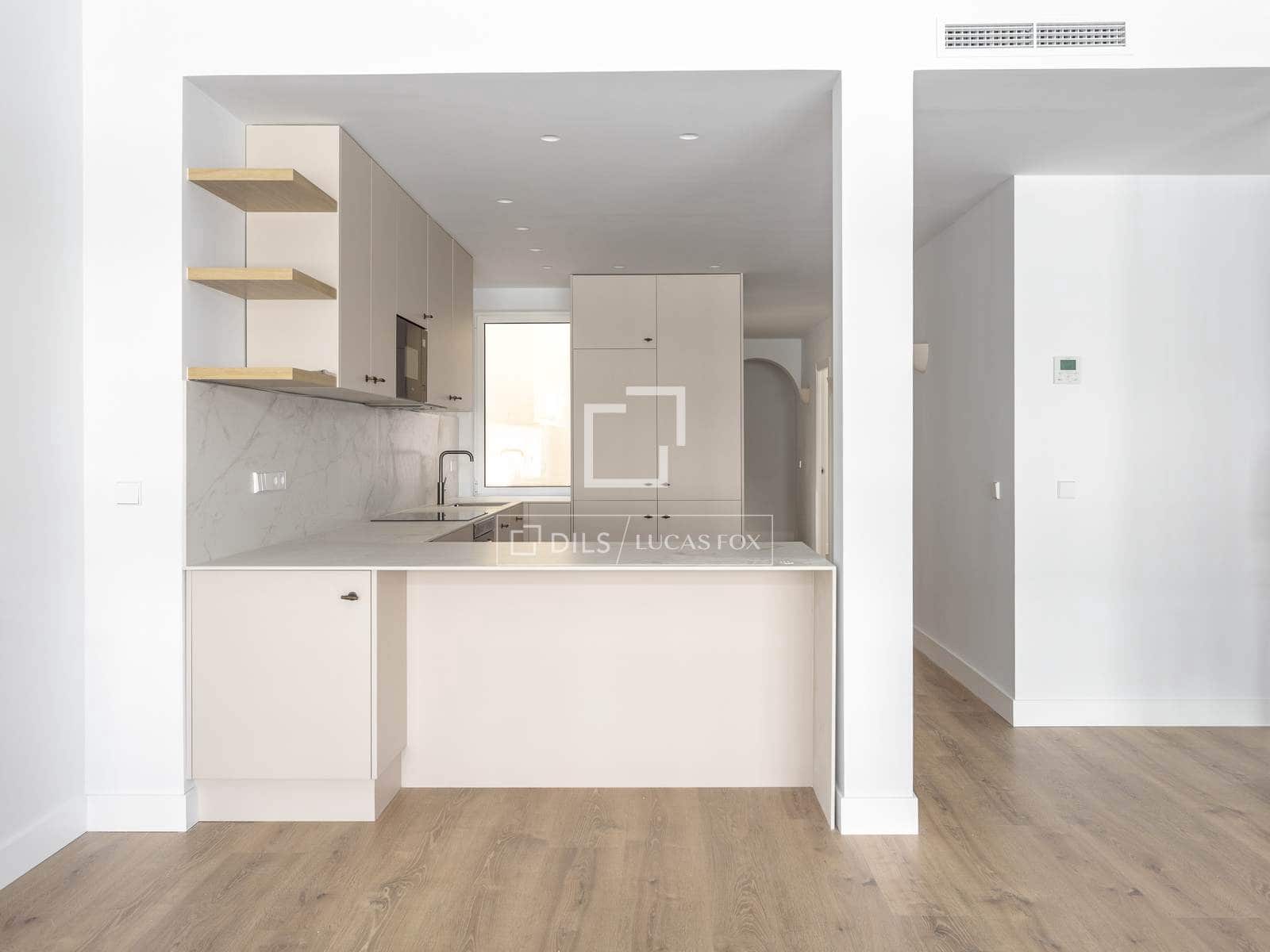3 bedroom Apartment for rent in Madrid city - € 4,200 (Ref: 9858861)