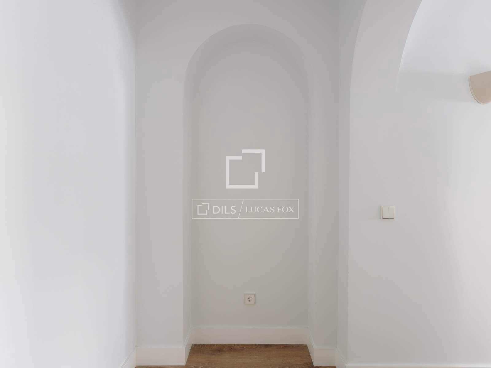 3 bedroom Apartment for rent in Madrid city - € 4,200 (Ref: 9858861)