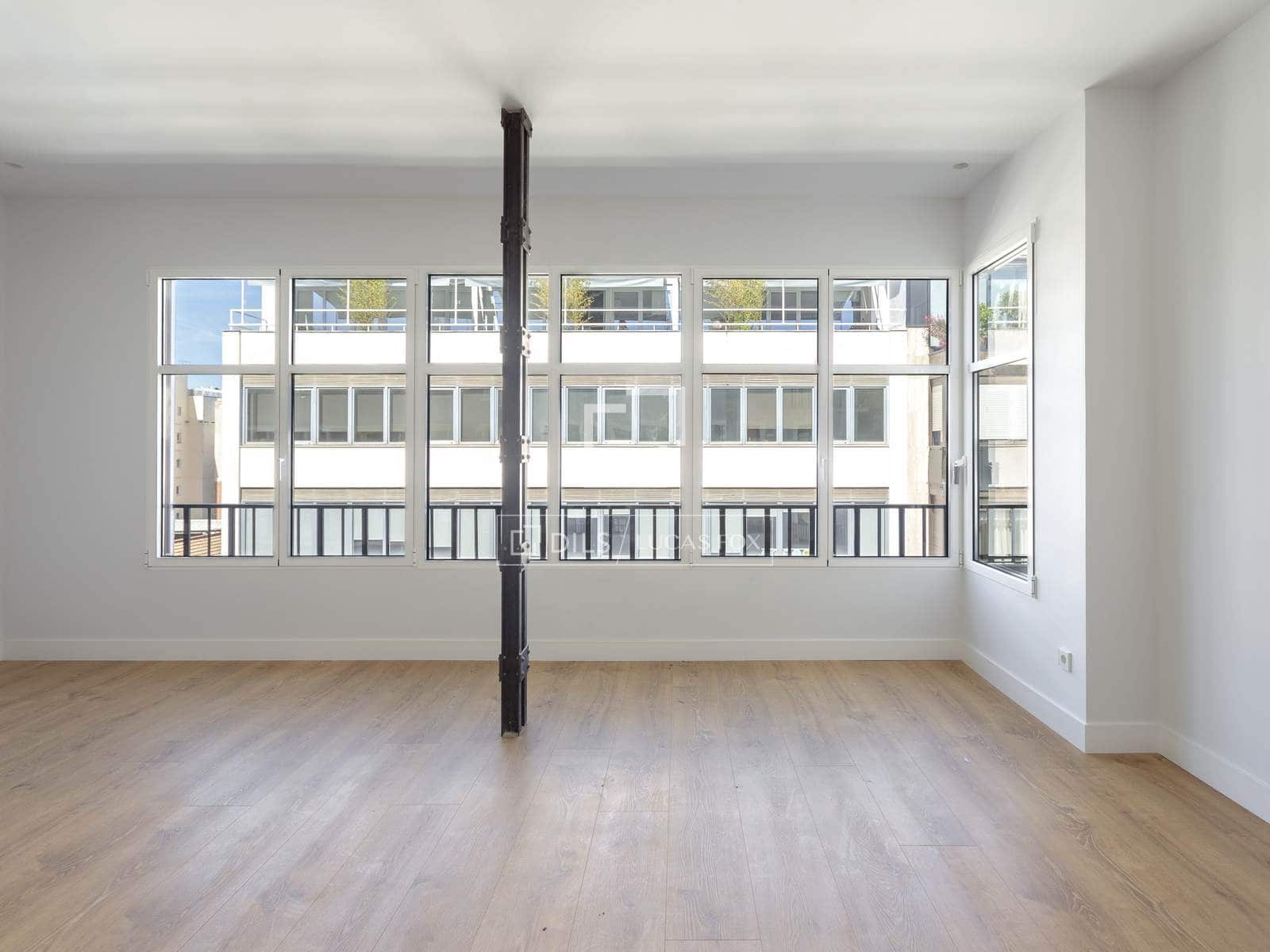 3 bedroom Apartment for rent in Madrid city - € 4,200 (Ref: 9858861)