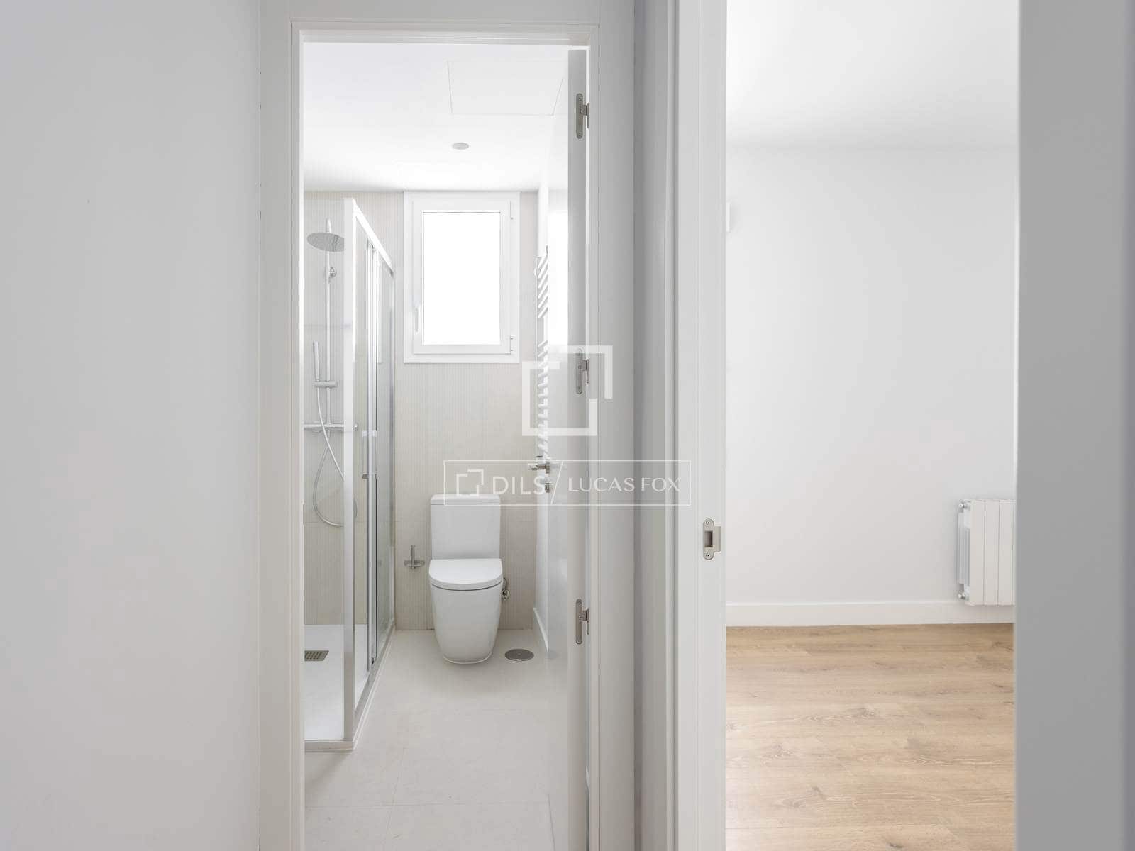 3 bedroom Apartment for rent in Madrid city - € 4,200 (Ref: 9858861)