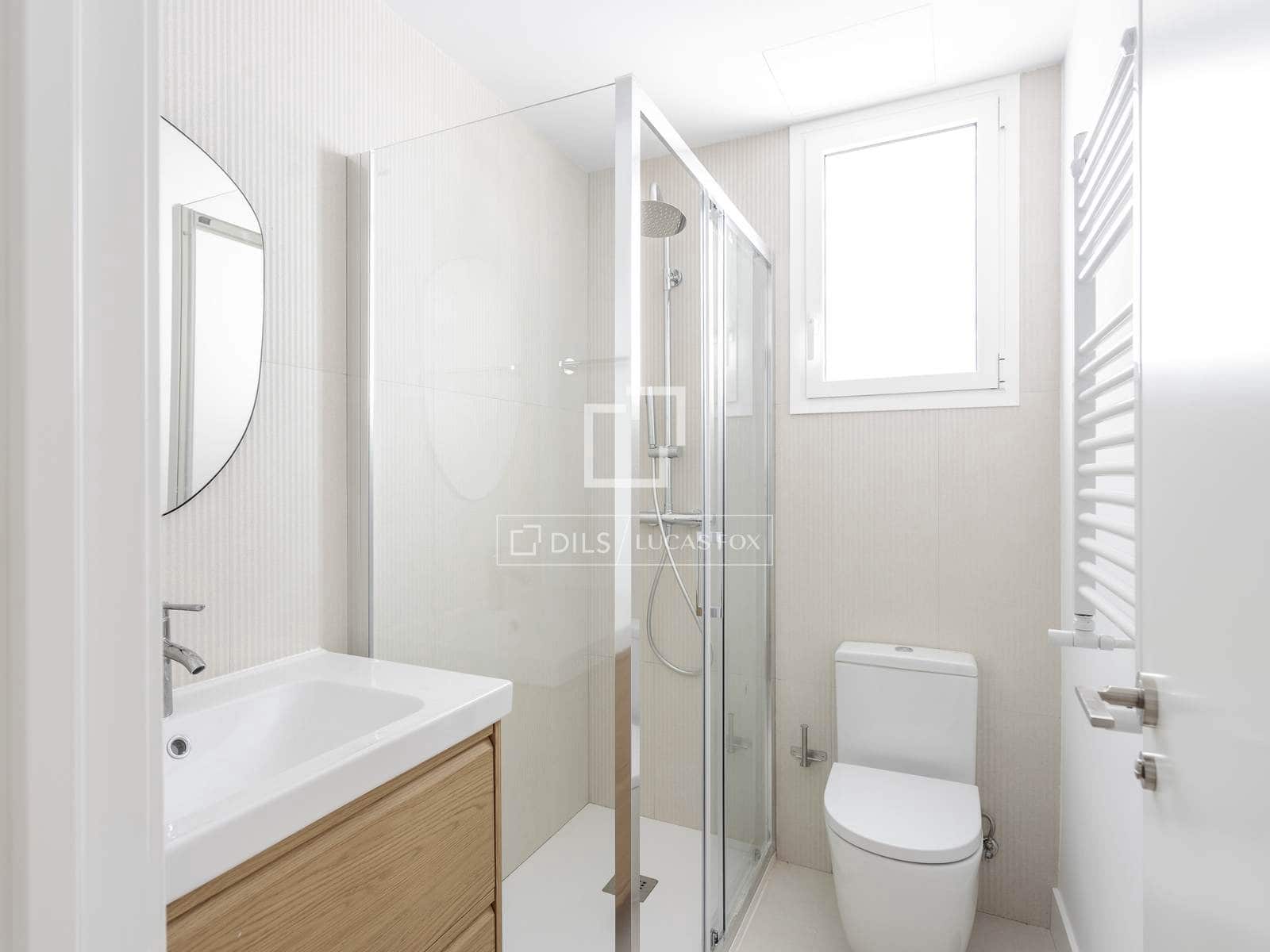 3 bedroom Apartment for rent in Madrid city - € 4,200 (Ref: 9858861)