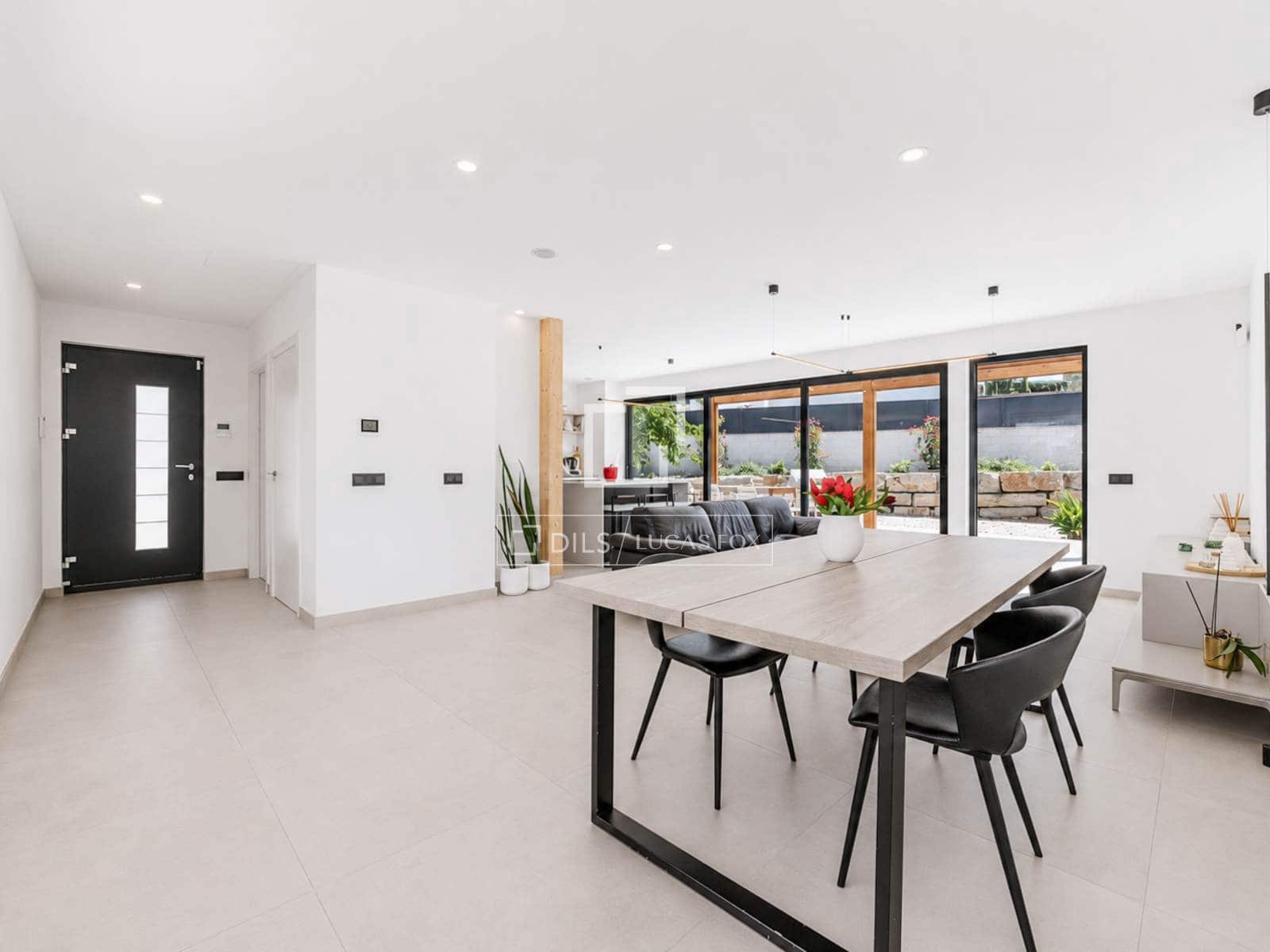 4 bedroom Villa for sale in Sant Pere de Ribes with pool garage - € 1,100,000 (Ref: 9860780)