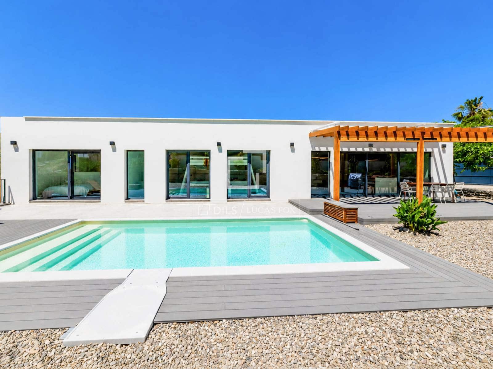 4 bedroom Villa for sale in Sant Pere de Ribes with pool garage - € 1,100,000 (Ref: 9860780)