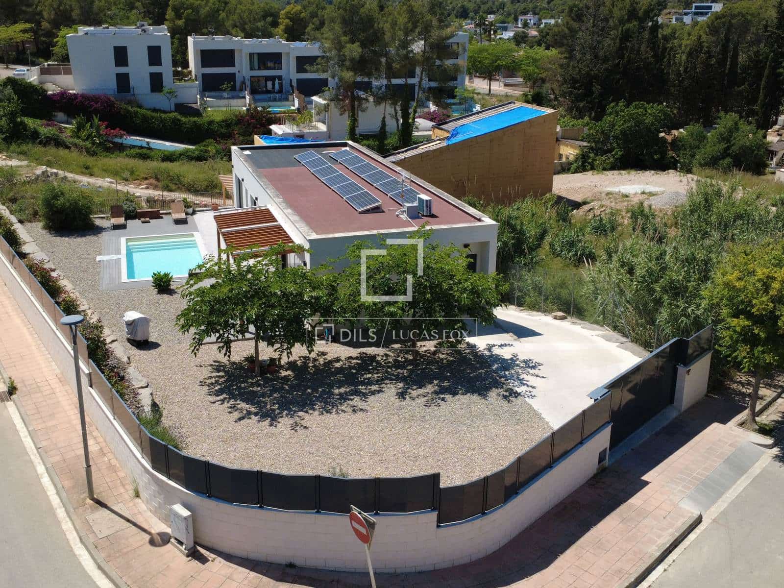 4 bedroom Villa for sale in Sant Pere de Ribes with pool garage - € 1,100,000 (Ref: 9860780)