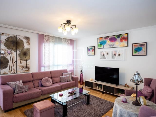 4 sovrum Lägenhet att hyra i Madrid stad med garage - 3 300 € (Ref: 9860782)