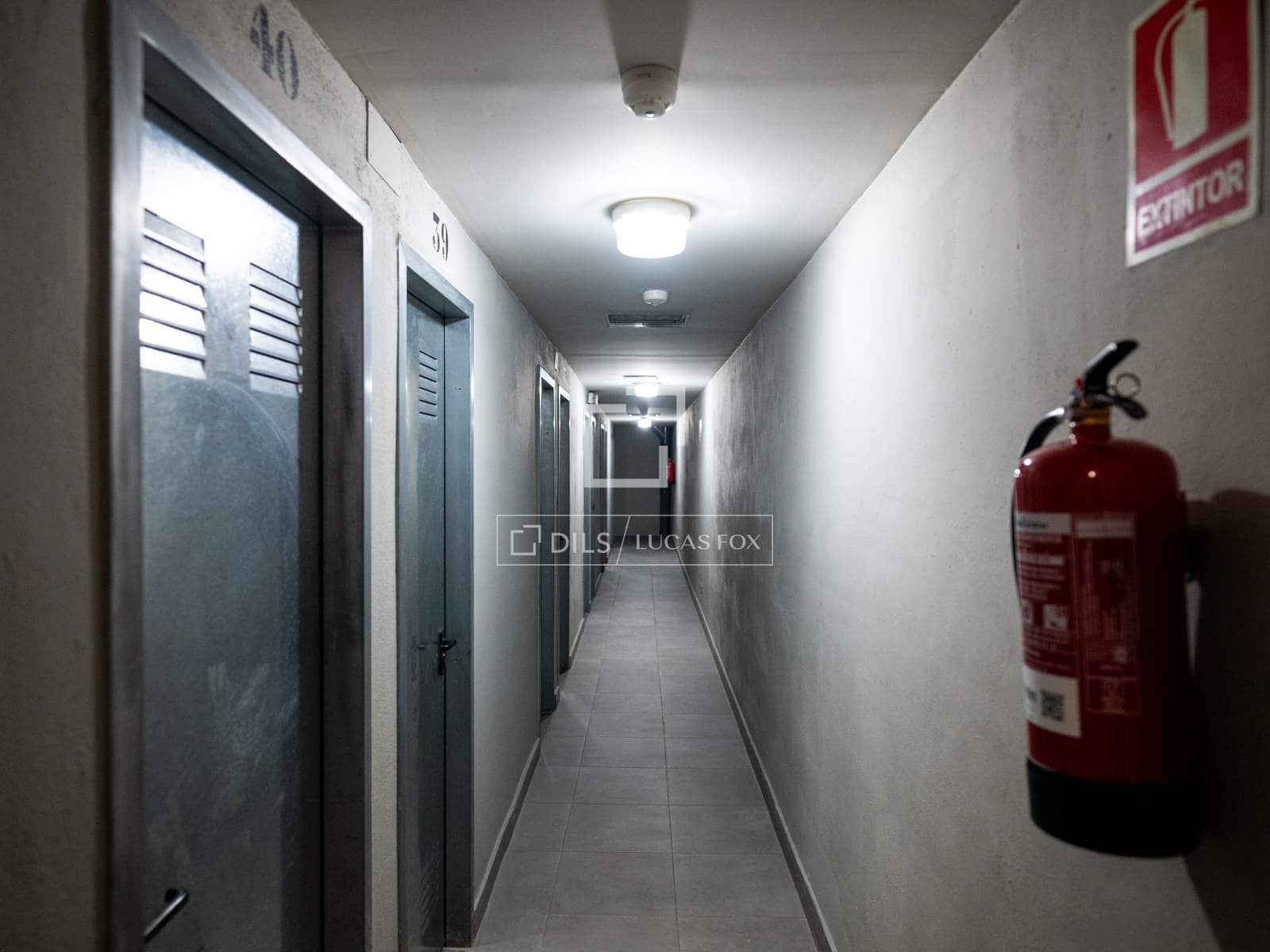 4 sovrum Lägenhet att hyra i Madrid stad med garage - 3 300 € (Ref: 9860782)