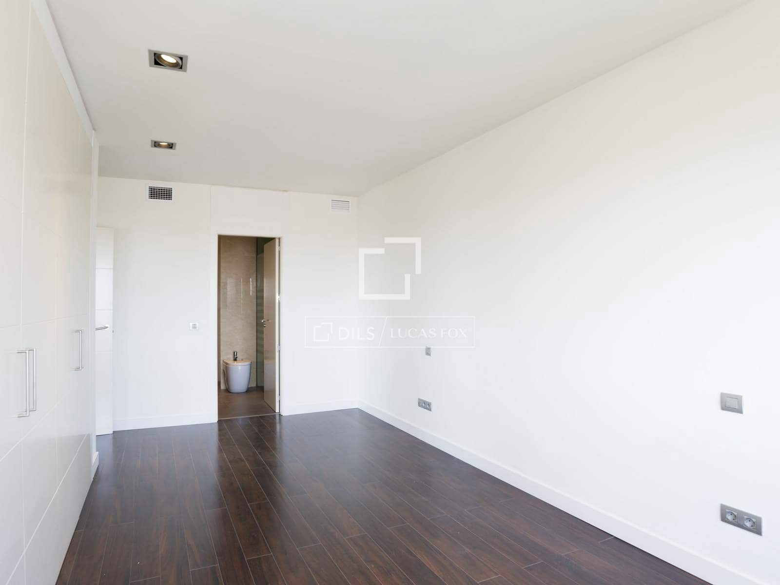 2 sypialnia Apartament do wynajęcia w Miasto Madryt z basenem garażem - 4 000 € (Ref: 9860783)