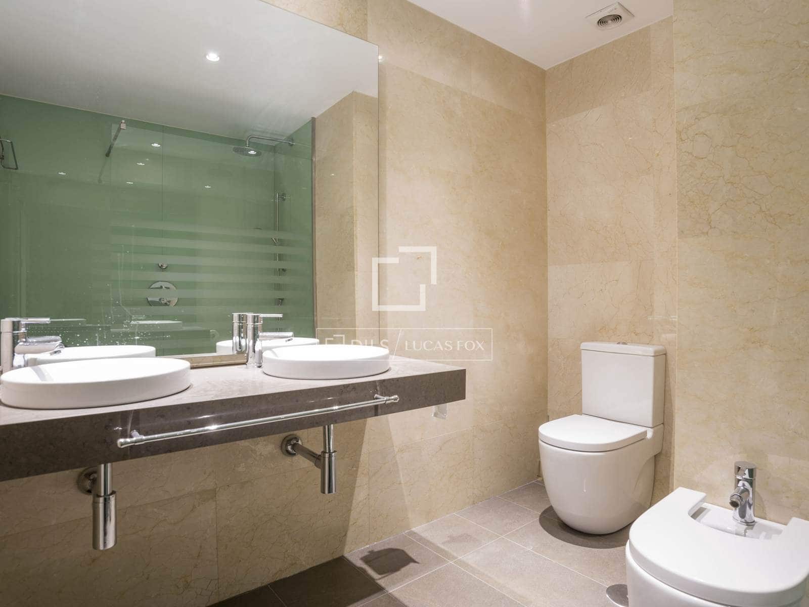 2 sypialnia Apartament do wynajęcia w Miasto Madryt z basenem garażem - 4 000 € (Ref: 9860783)