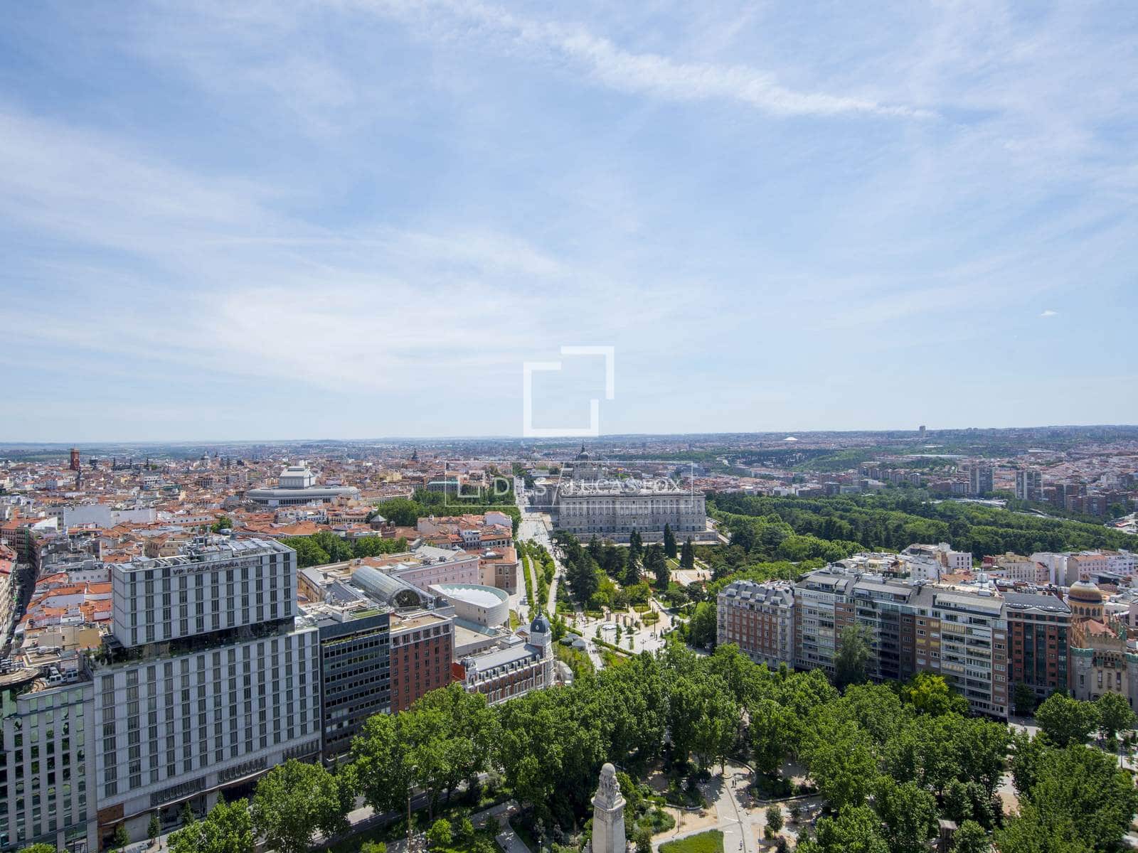 2 sypialnia Apartament do wynajęcia w Miasto Madryt z basenem garażem - 4 000 € (Ref: 9860783)