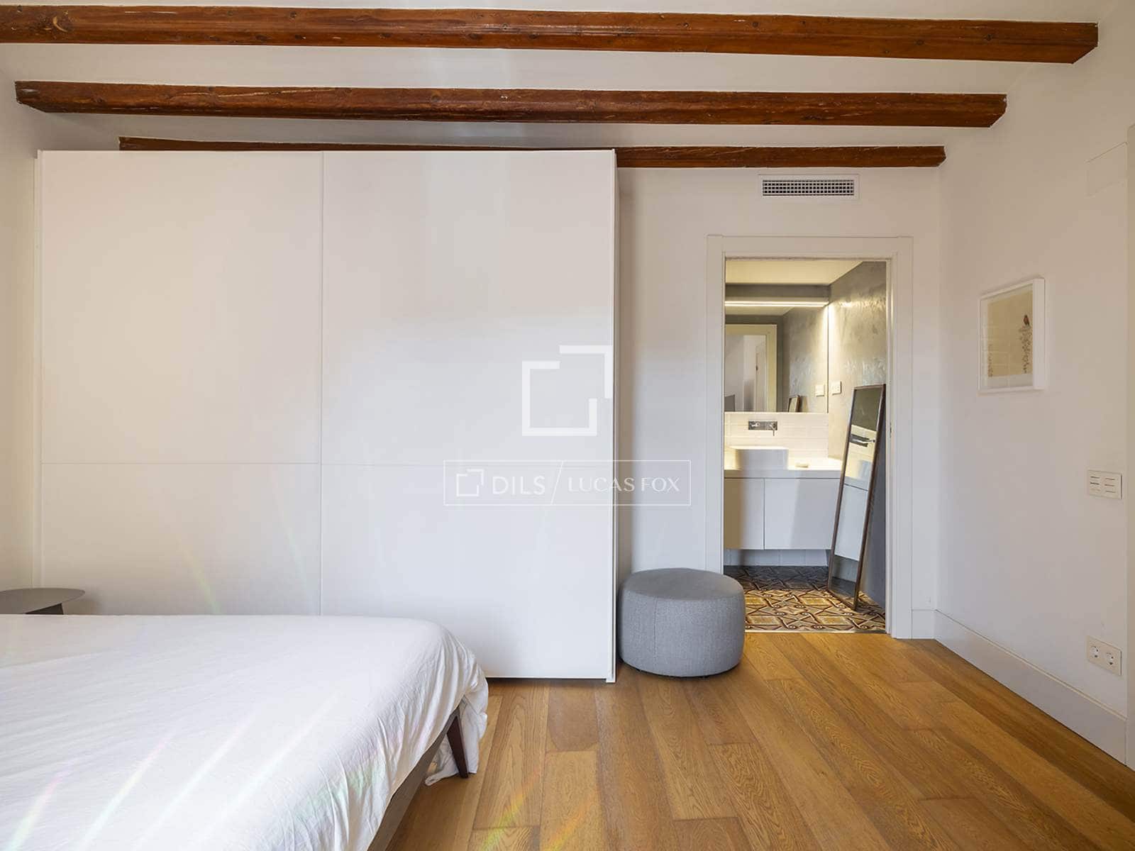 2 bedroom Penthouse for rent in Barcelona city - € 3,000 (Ref: 9860938)