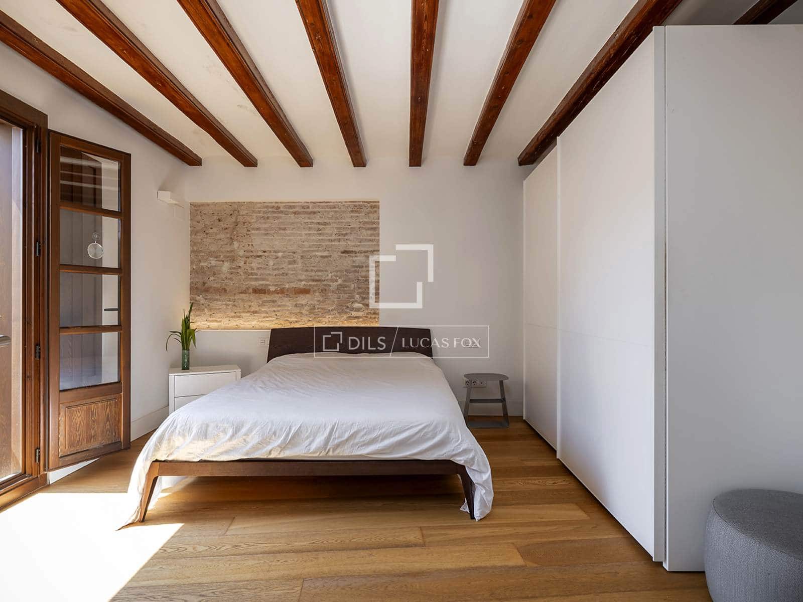 2 bedroom Penthouse for rent in Barcelona city - € 3,000 (Ref: 9860938)